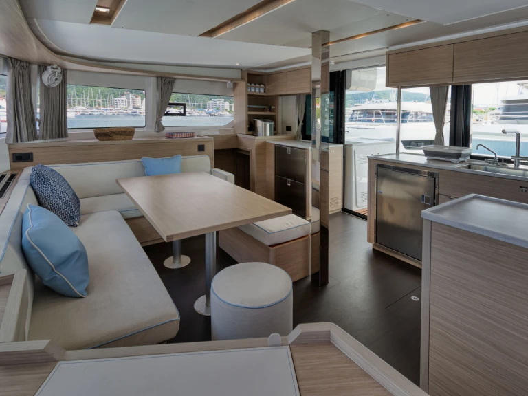 Vermietung Katamaran Lagoon 46 mit Führerschein