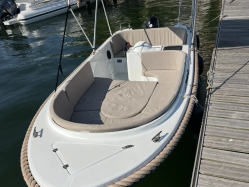 Motorboot mit oder ohne Skipper Valory mieten in Marseille