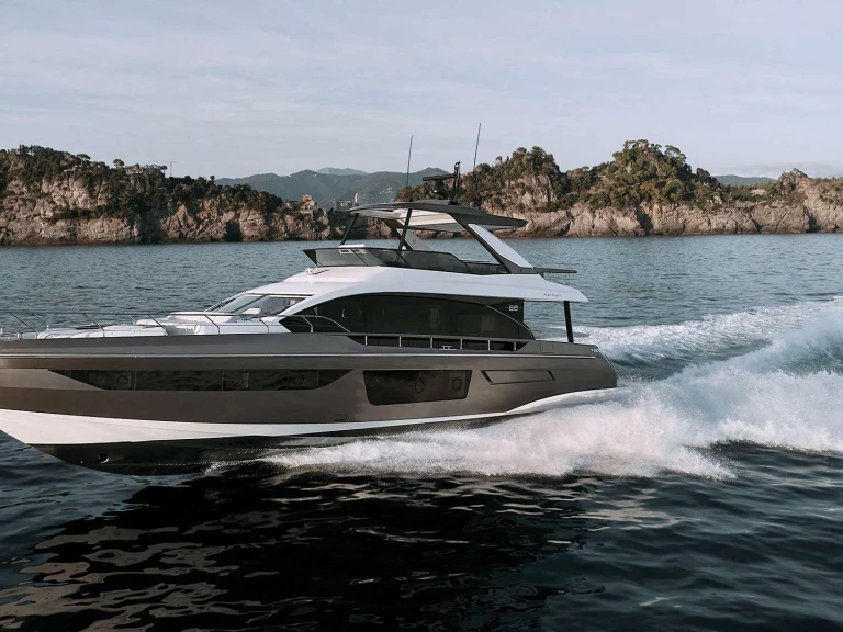 Vermietung Yacht Azimut mit Führerschein