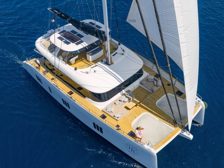 Yacht mieten in Šibenik - Sunreef HONEYBIRD