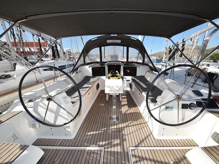 Boot mieten Pula günstig Dufour 382 Grand Large