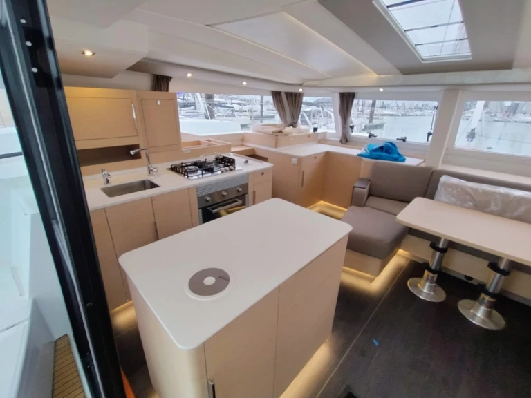Fountaine Pajot Fountaine Pajot FP 44 Quatuor - 4 + 2 cab. mieten Préveza