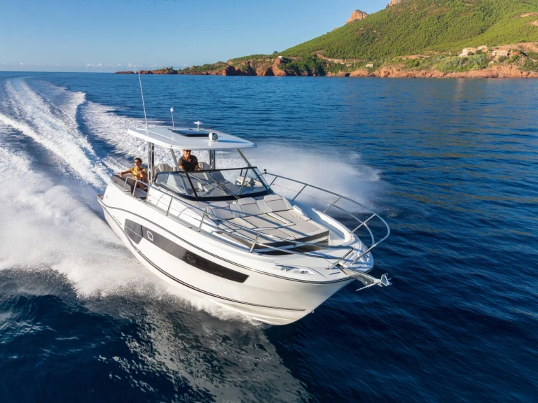 Motorboot mieten in Palma de Mallorca - Jeanneau Cap Camarat 10.5 WA