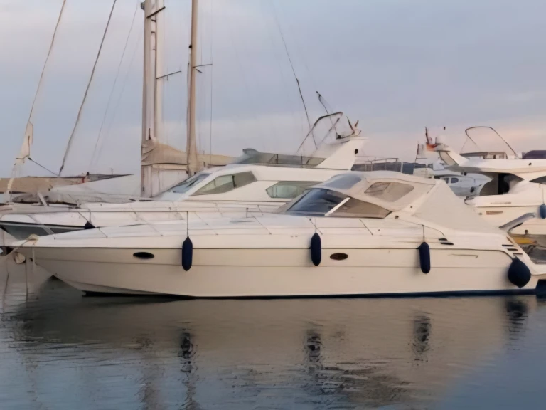 YachtCharter in Puntone - Sealine Sealine S 41 auf SamBoat