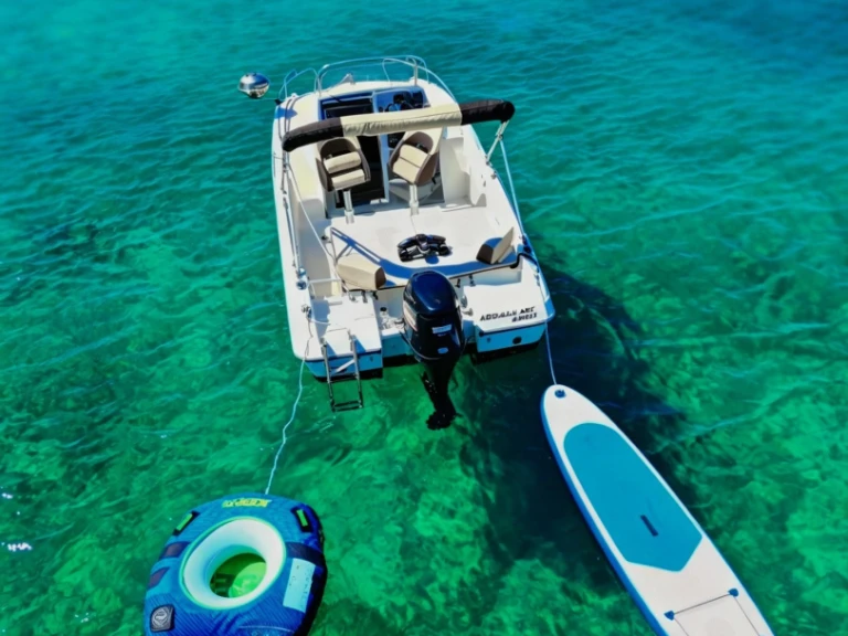 Motorboot mit oder ohne Skipper Bénéteau mieten in Marseille
