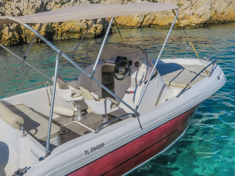 Motorboot mit oder ohne Skipper Pacific Craft mieten in Marseille