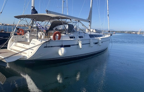 Ein Bavaria Cruiser 51 mieten in Perigiali
