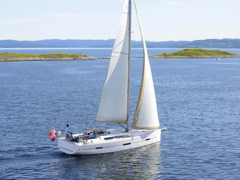 Segelboot mit oder ohne Skipper Dufour mieten in Parham Town