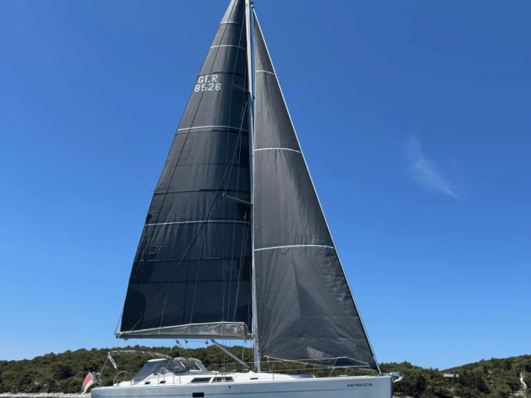 Bootsverleih Hanse Hanse 430 E Pula Samboat