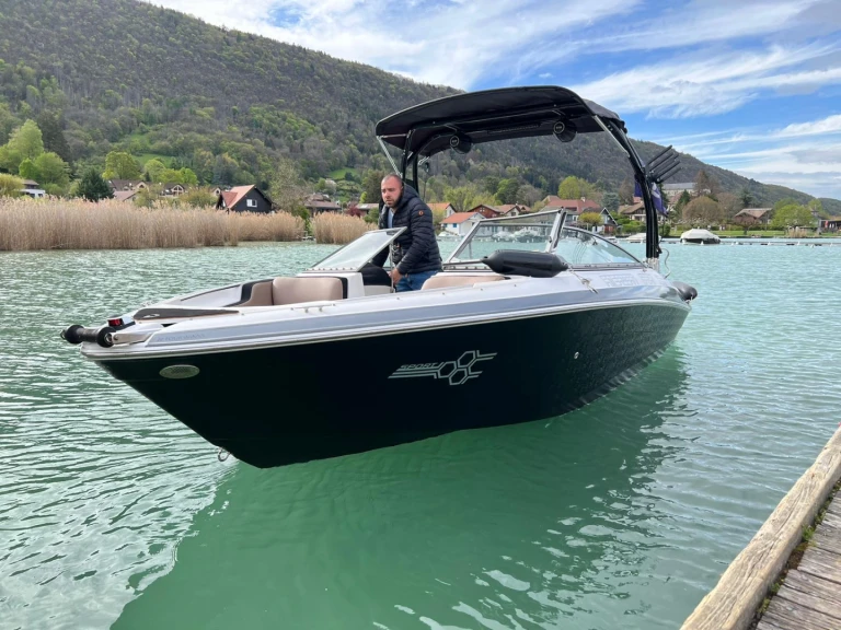Motorboot mieten in Annecy - Four Winns Horizon 200