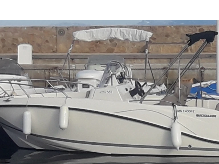 Motorboot mieten in Six-Fours-les-Plages - Quicksilver Quicksilver 555 Activ Open