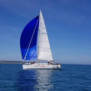 Bénéteau First 40.7 mieten Six-Fours-les-Plages