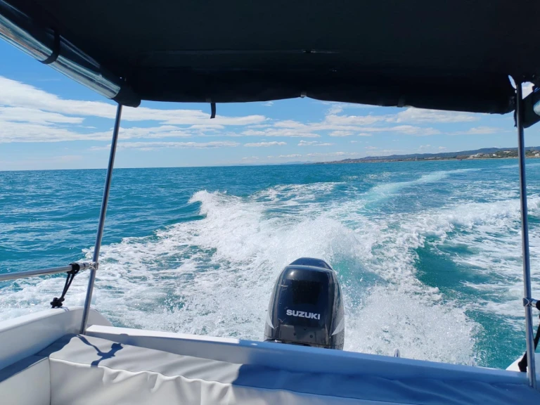 Vermietung Motorboot Four Winns mit Führerschein
