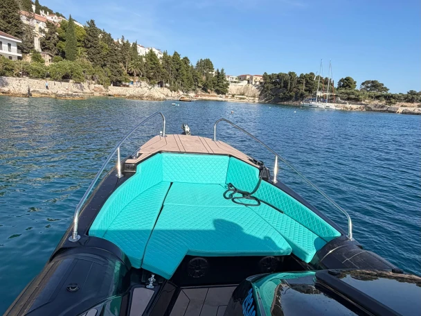 Vermietung Schlauchboot Aquamax mit Führerschein