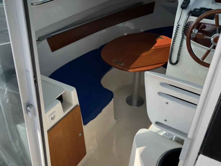 Vermietung Motorboot Jeanneau mit Führerschein