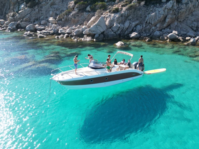 Motorboot mieten in Poltu Quatu zum besten Preis