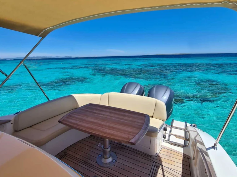 Ein Sessa Marine Key Largo 30 mieten in Poltu Quatu