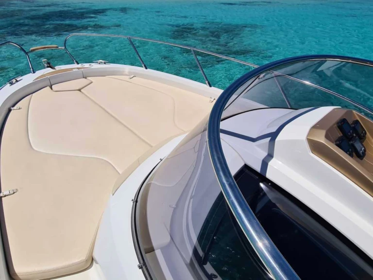 Motorboot mieten in Poltu Quatu zum besten Preis