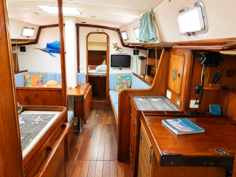 Segelboot mieten in Papeete zum besten Preis