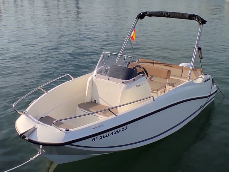 Quicksilver Activ 505 Open mieten Can Pastilla