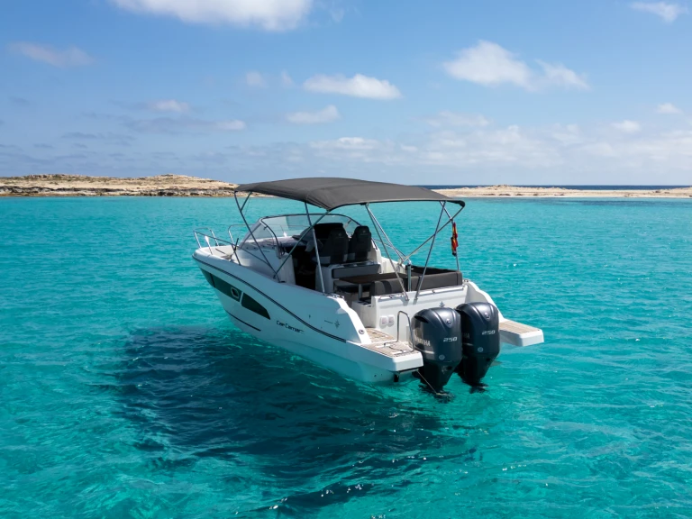 Ein Jeanneau Cap Camarat 9.0 WA mieten in Ibiza Town