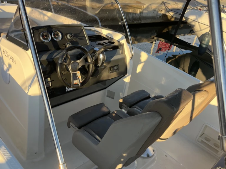 Motorboot mieten in Marseille zum besten Preis