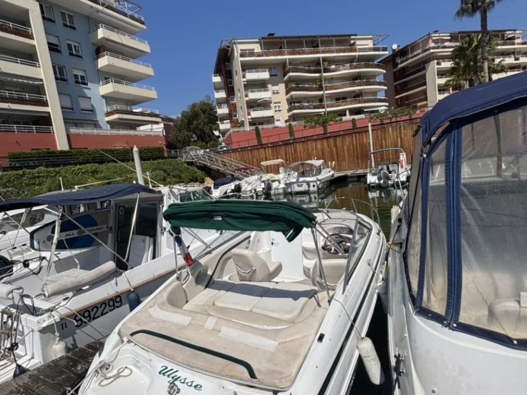 Motorboot mieten in Mandelieu-la-Napoule zum besten Preis
