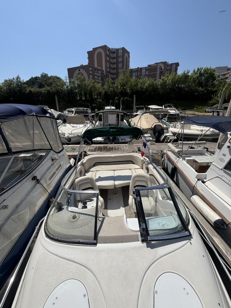 Boot mieten Mandelieu-la-Napoule günstig Chris Craft 210 CC