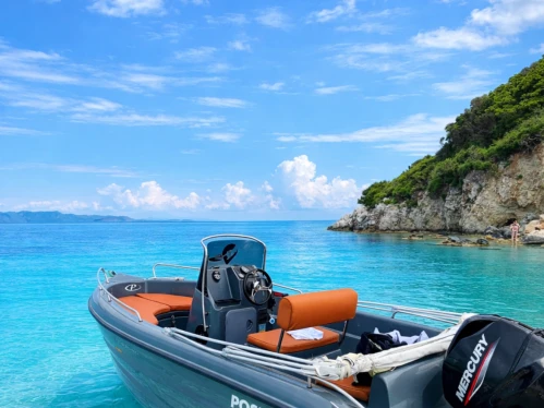 YachtCharter in Welt - Poseidon Blu Water 170 auf SamBoat
