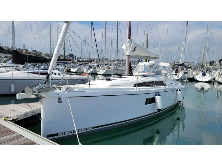 Segelboot mieten in Saint-Quay-Portrieux - Bénéteau Oceanis 30.1