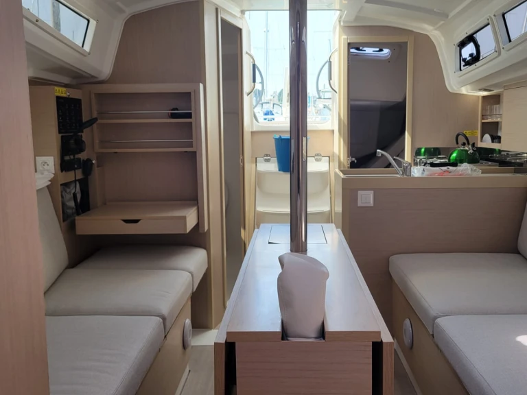 Boot mieten Saint-Quay-Portrieux günstig Oceanis 30.1