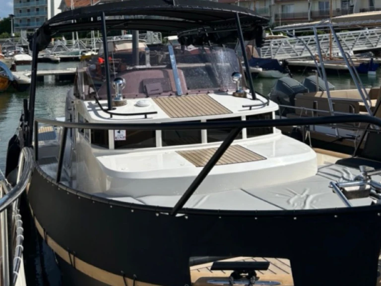 Beacher Beacher V10.2 Croisière mieten Arcachon