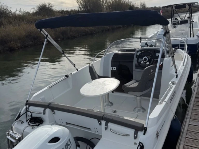 Boot mieten Sainte-Marie-la-Mer günstig Cap Camarat 5.5 WA Serie 2
