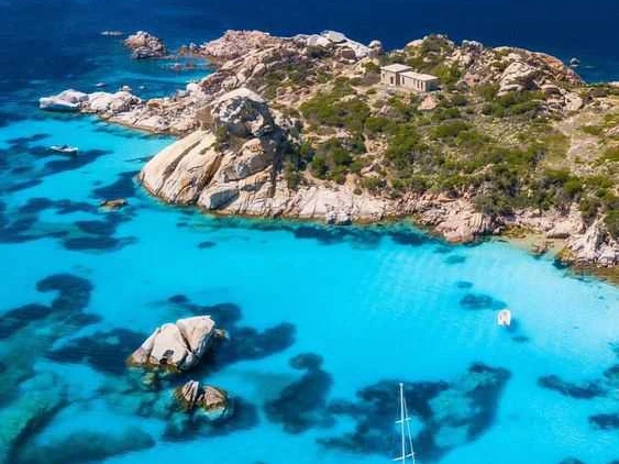 Magnus 6.20 mieten Porto Rotondo
