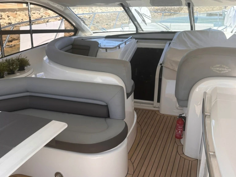 Vermietung Yacht Sunseeker mit Führerschein