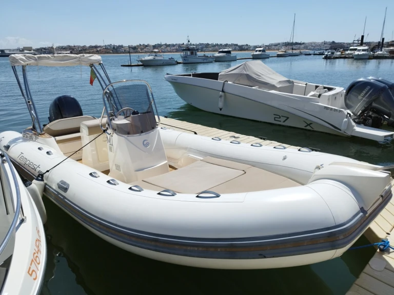 Boot mieten Portimão günstig Tempest 650