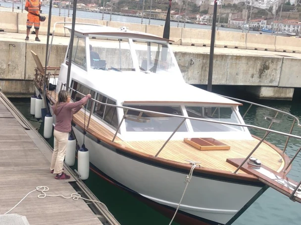 Motorboot mit oder ohne Skipper Cris-Craft mieten in Mahón