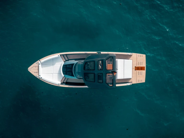 Ein Tesoro Yachts T40 mieten in Chaniá