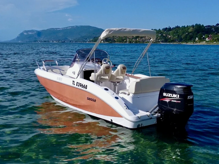 Motorboot mit oder ohne Skipper Sessa Marine mieten in Aix-les-Bains