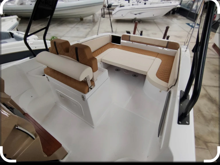Motorboot mieten in Taormina zum besten Preis