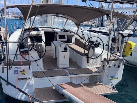 YachtCharter in Lavrion - Jeanneau Sun Odyssey 410 auf SamBoat