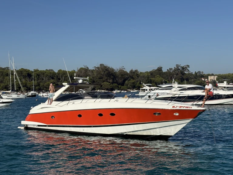 Yacht mieten in Cannes - Sunseeker Predator 56