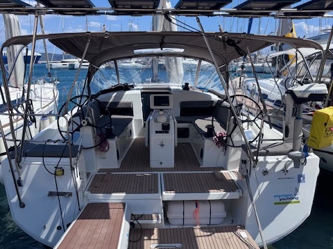Jeanneau Sun Odyssey 440 mieten Lavrion