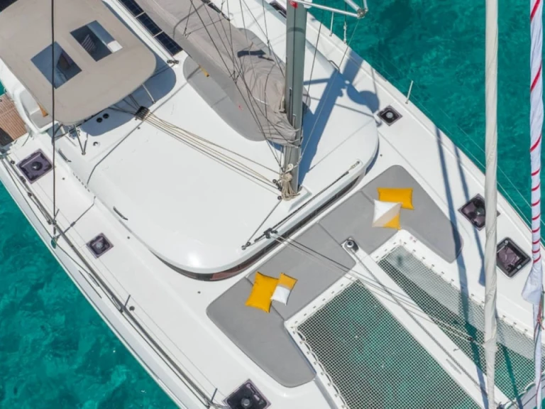 YachtCharter in Olbia - Lagoon Lagoon 38 auf SamBoat