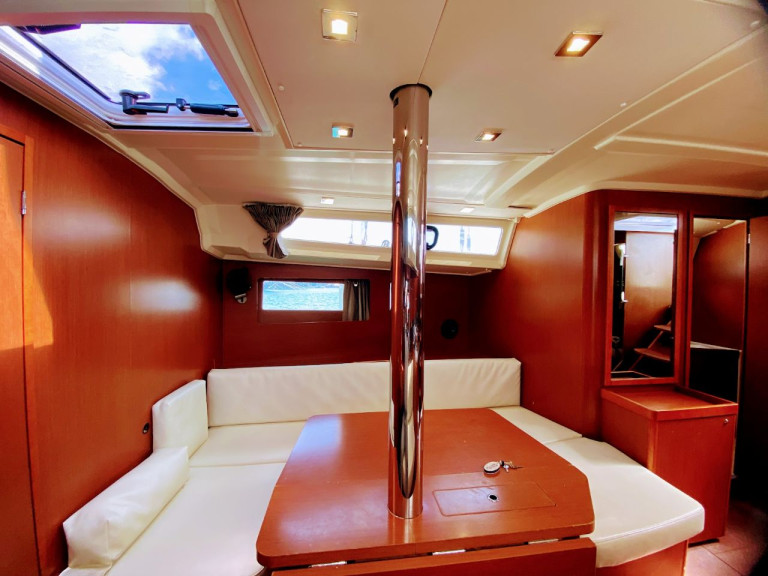 Segelboot mieten in Álimos - Bénéteau Oceanis 41.1