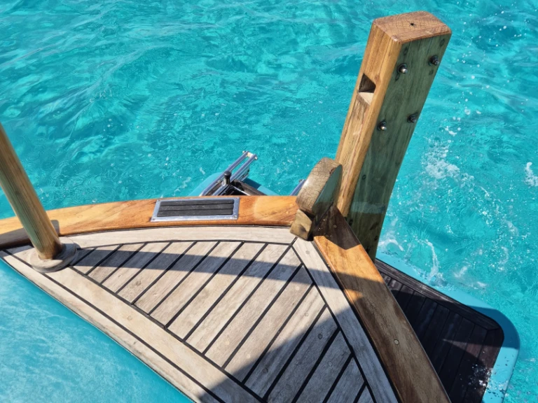 Motorboot mieten in Mahón zum besten Preis