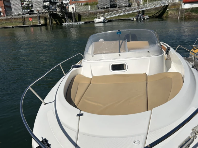 Vermietung Motorboot Jeanneau mit Führerschein