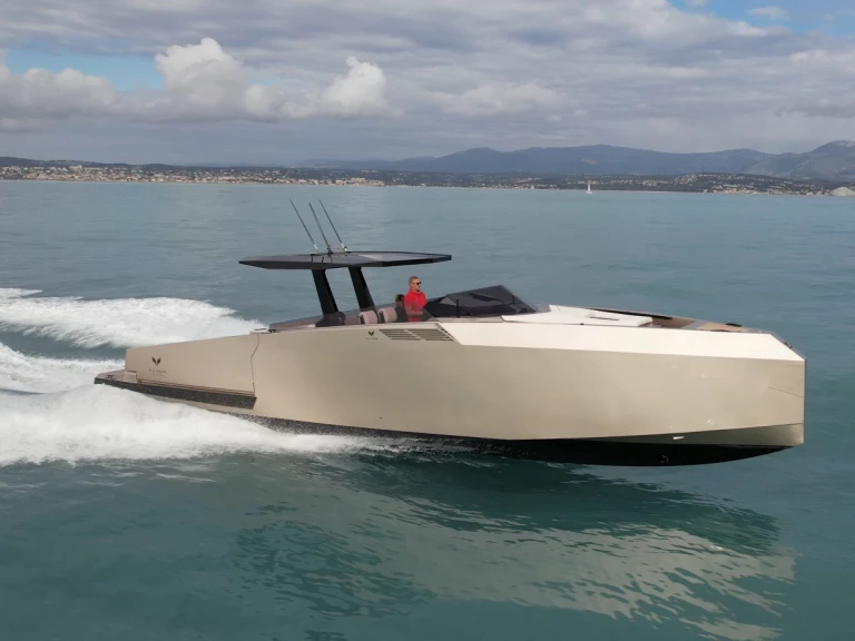 Motorboot mieten in Cannes zum besten Preis