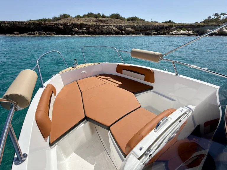 Motorboot mieten in Protaras zum besten Preis