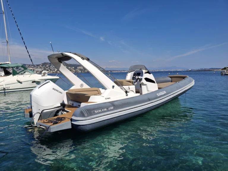 Schlauchboot mieten in Cannes - Salpa Salpa Soleil 28